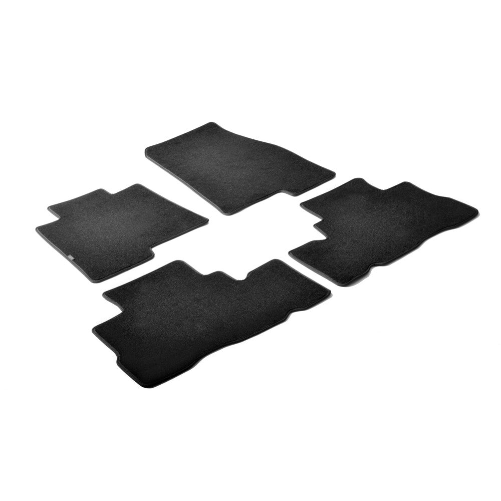 23200 - Set tappeti su misura in moquette - compatibile per Mercedes CLA 4p (02/13>04/19) - Mercedes CLA Shooting Brake (03/13>07/19) - Mercedes Classe A 5p (10/12>05/18) - Mercedes Classe B (10/11>01/19) - Mercedes GLA (03/14>03/20)