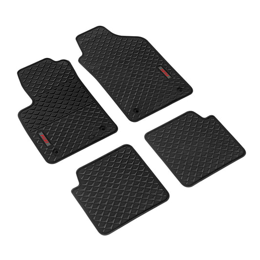 26302 - Pilot, set tappeti su misura in eco gomma - compatibile per Abarth 500 (07/08>05/16)  - Abarth 500C (06/10>05/16)  - Abarth 595 (06/16>)  - Abarth 695 Biposto (12/14>)  - Fiat 500 (07/07>)  - Fiat 500C (07/09>06/15)